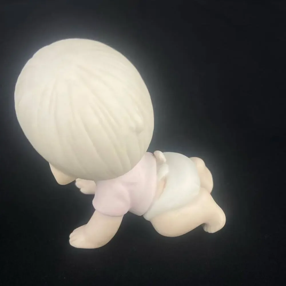 Precious Moments Jonathan & David 1986 E-2852 Crawling Baby Figurine
